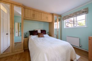 Bedroom- click for photo gallery